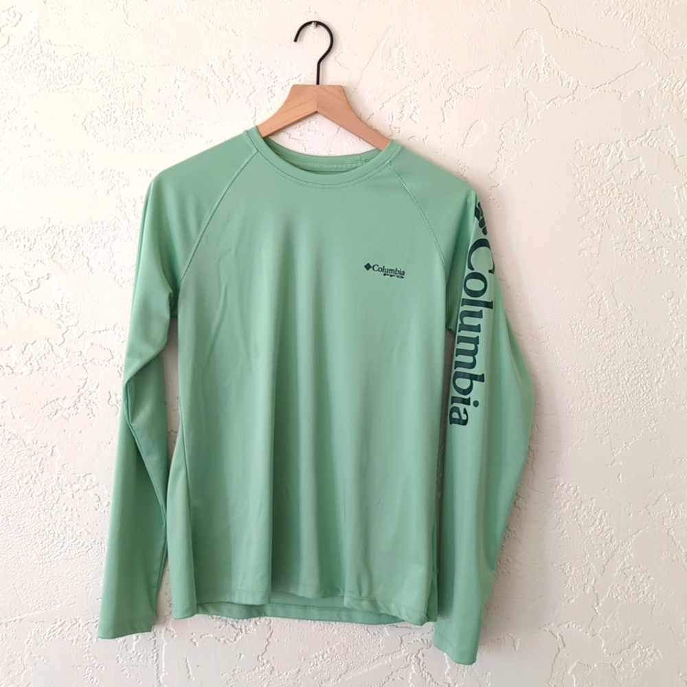 Columbia UV long sleeve shirt